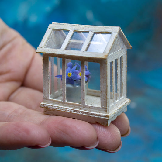 TEMPLATE Miniature greenhouse in 1:12 scale | PDF - Rina Vellichor