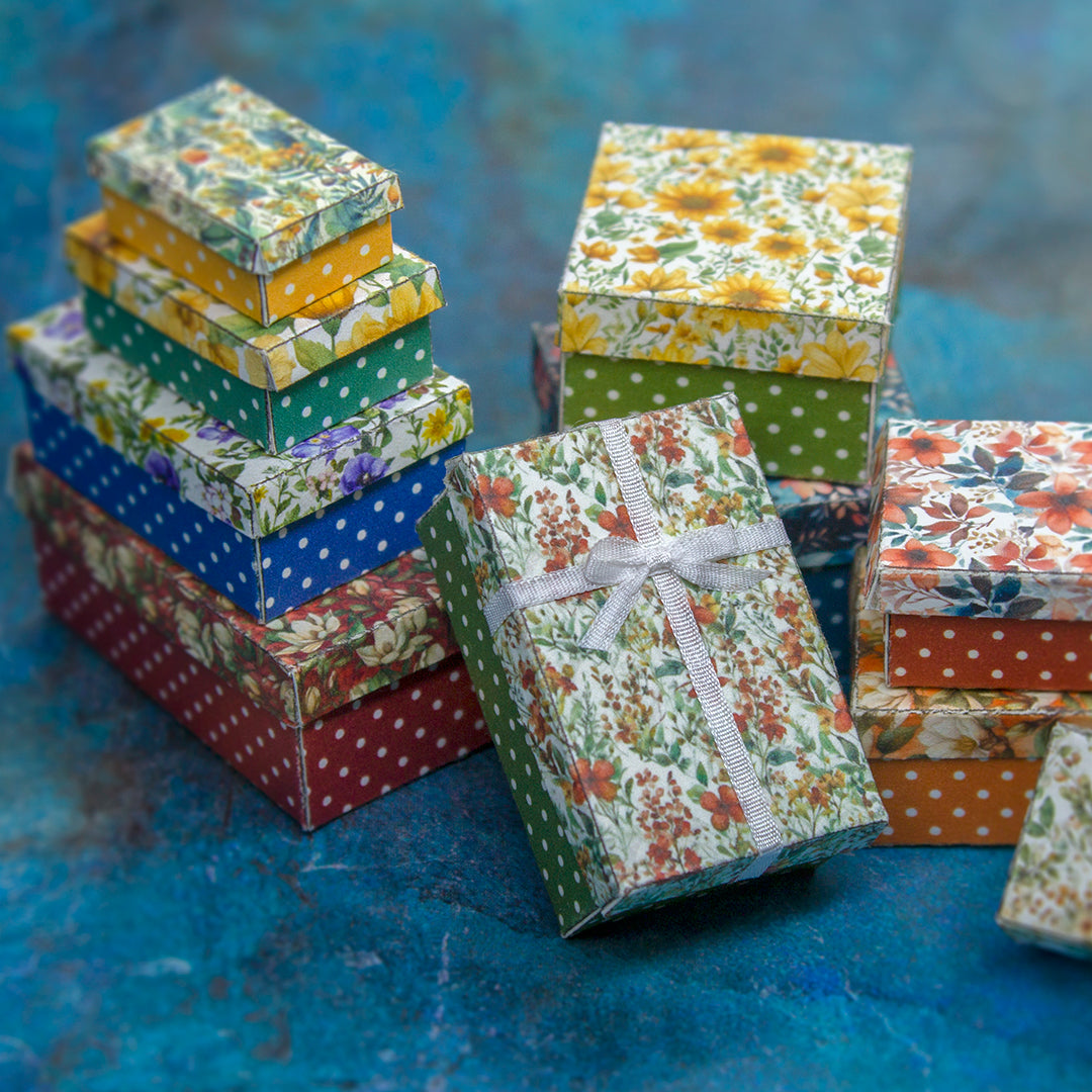 TEMPLATE Miniature vintage boxes for 1:12 scale dollhouse | PDF