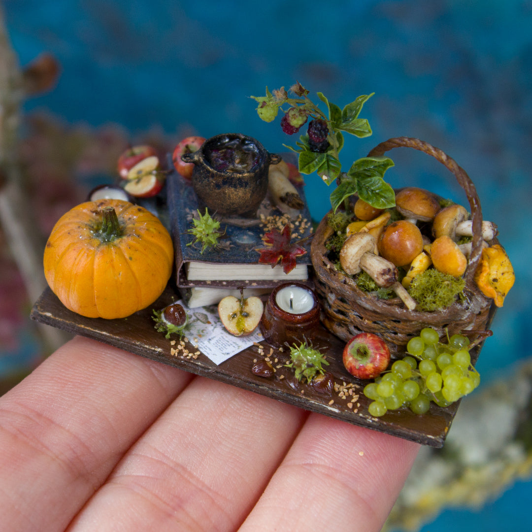 Miniature witch kitchen set for dollhouse in 1:12 scale 1