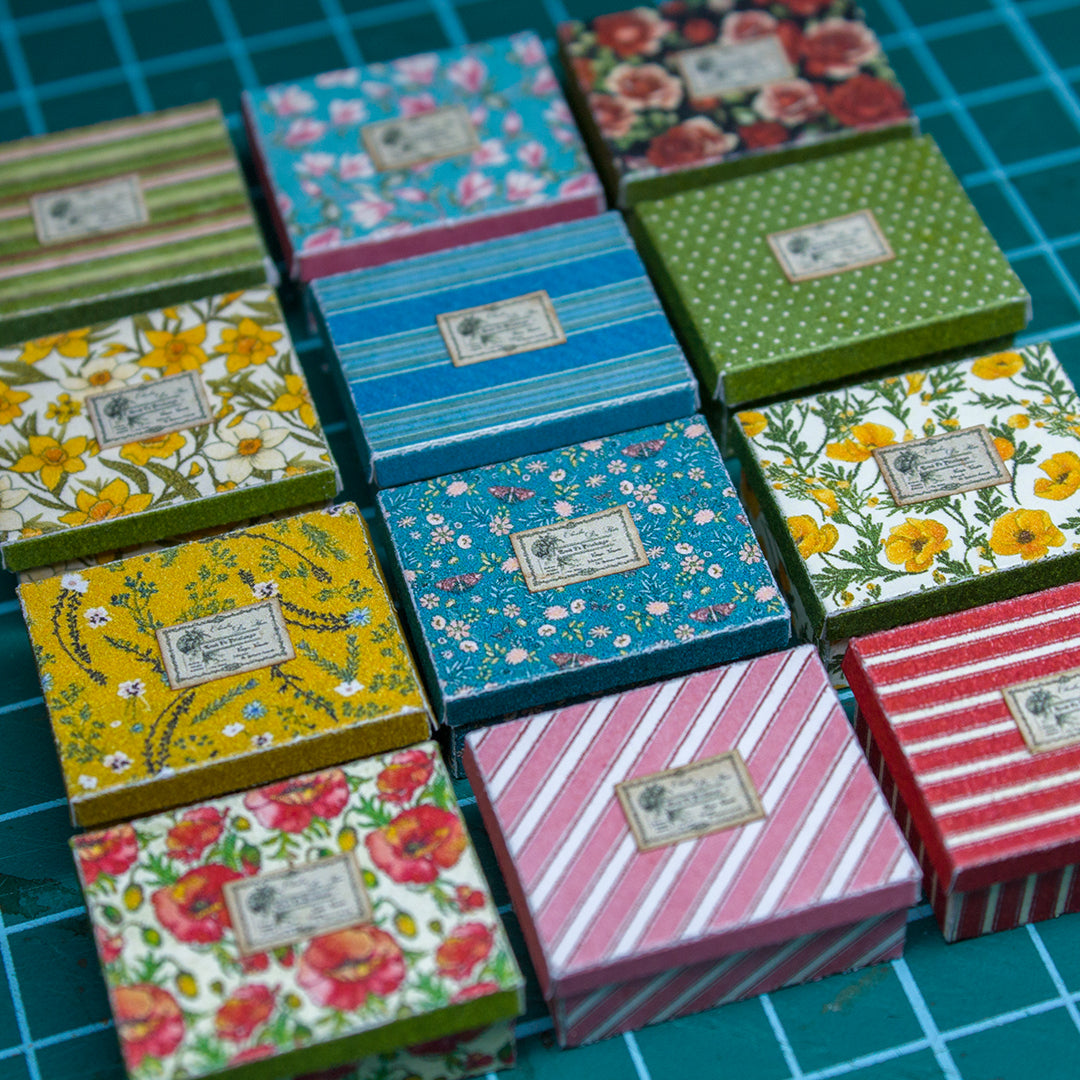 TEMPLATE Miniature retro boxes for 1:12 scale dollhouse | PDF