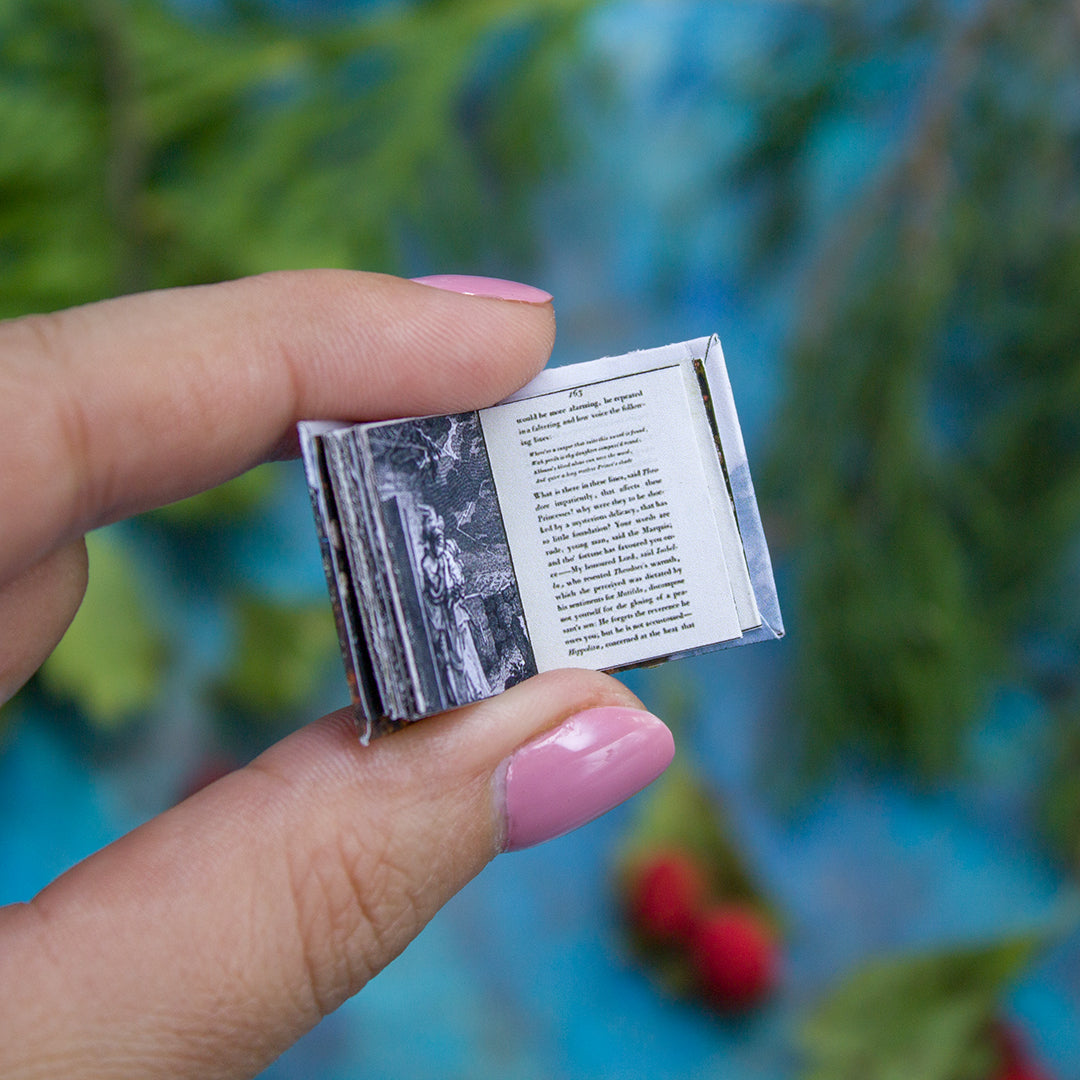 TEMPLATE Miniature book The Castle of Otranto | PDF