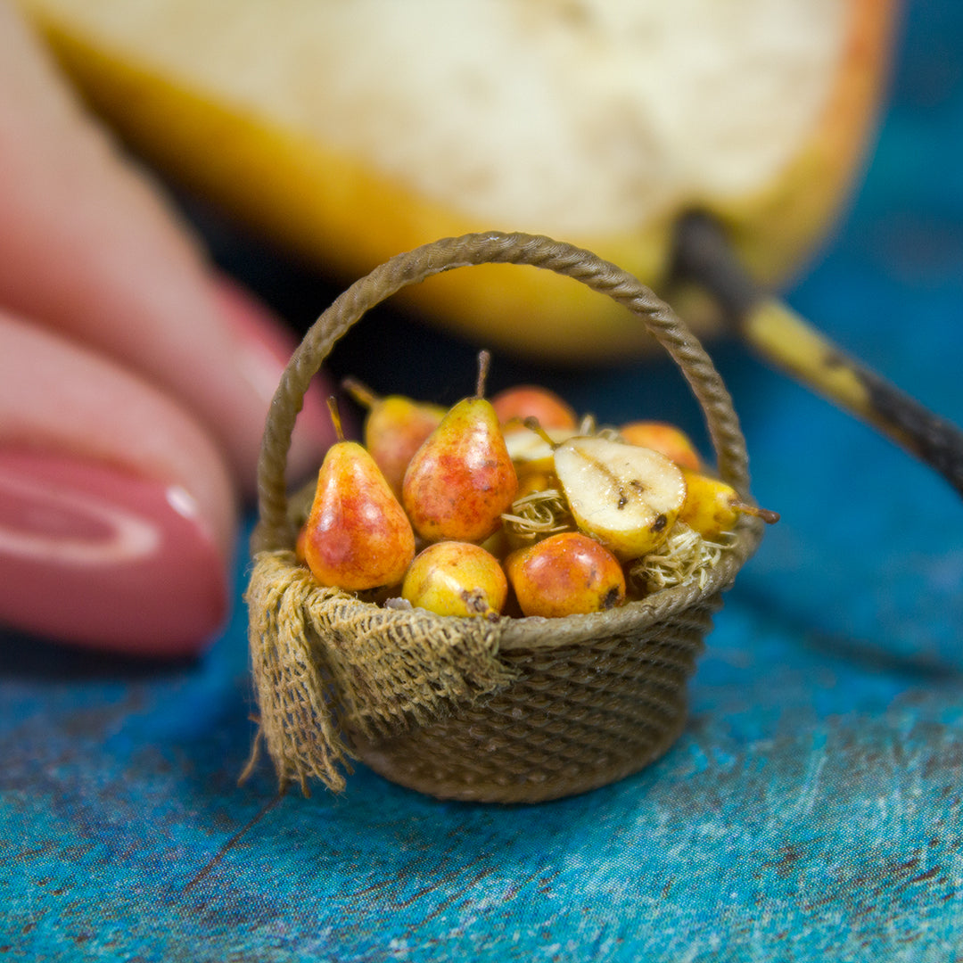 TUTORIAL Miniature polymer clay yellow pears with polymer clay | PDF + video
