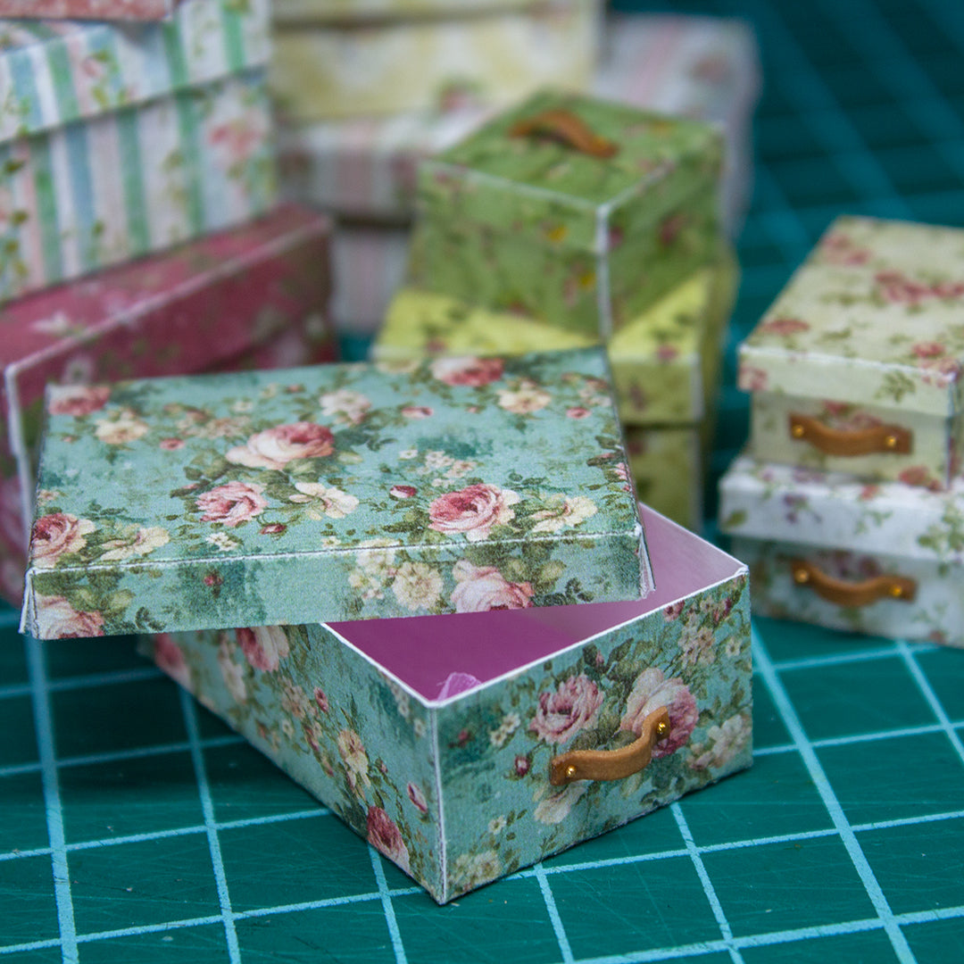 TEMPLATE Miniature vintage boxes for 1:12 scale dollhouse