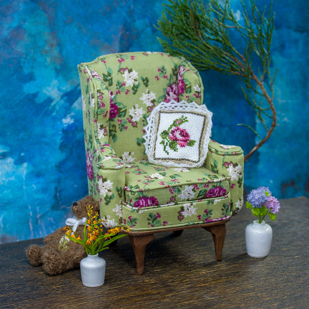 TUTORIAL Miniature Queen Anne wing chair | PDF + video