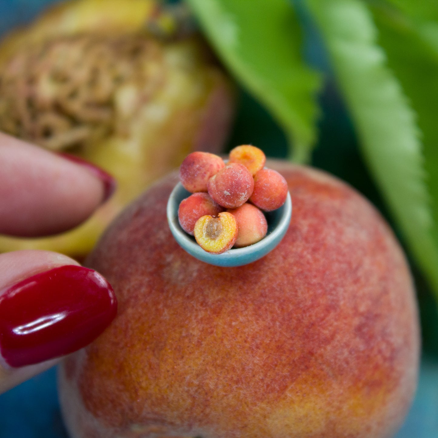 TUTORIAL Miniature peaches with polymer clay | PDF + video