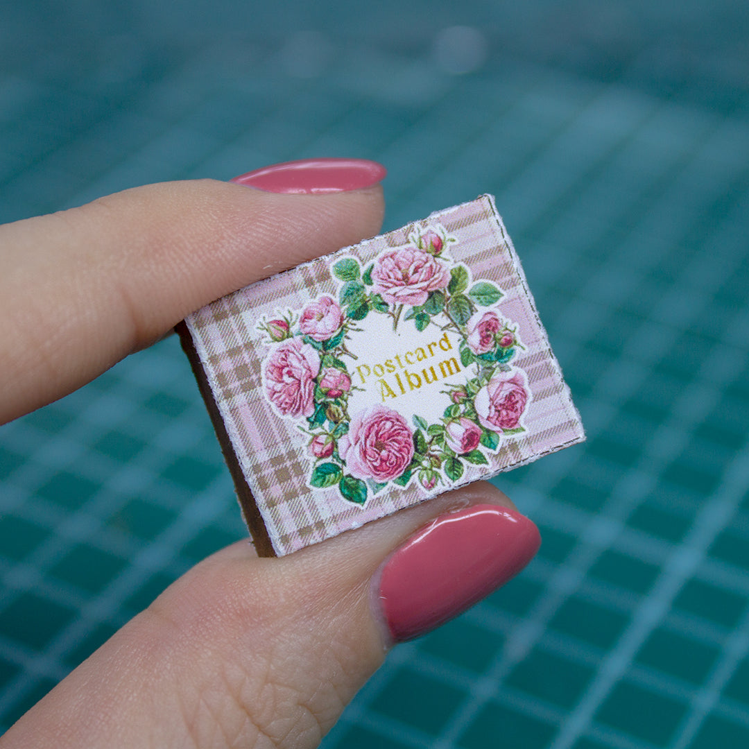 TEMPLATE Miniature Valentine's album for scrapbooking, 100+ cards and stickers for 1:12 scale dollhouse | PDF
