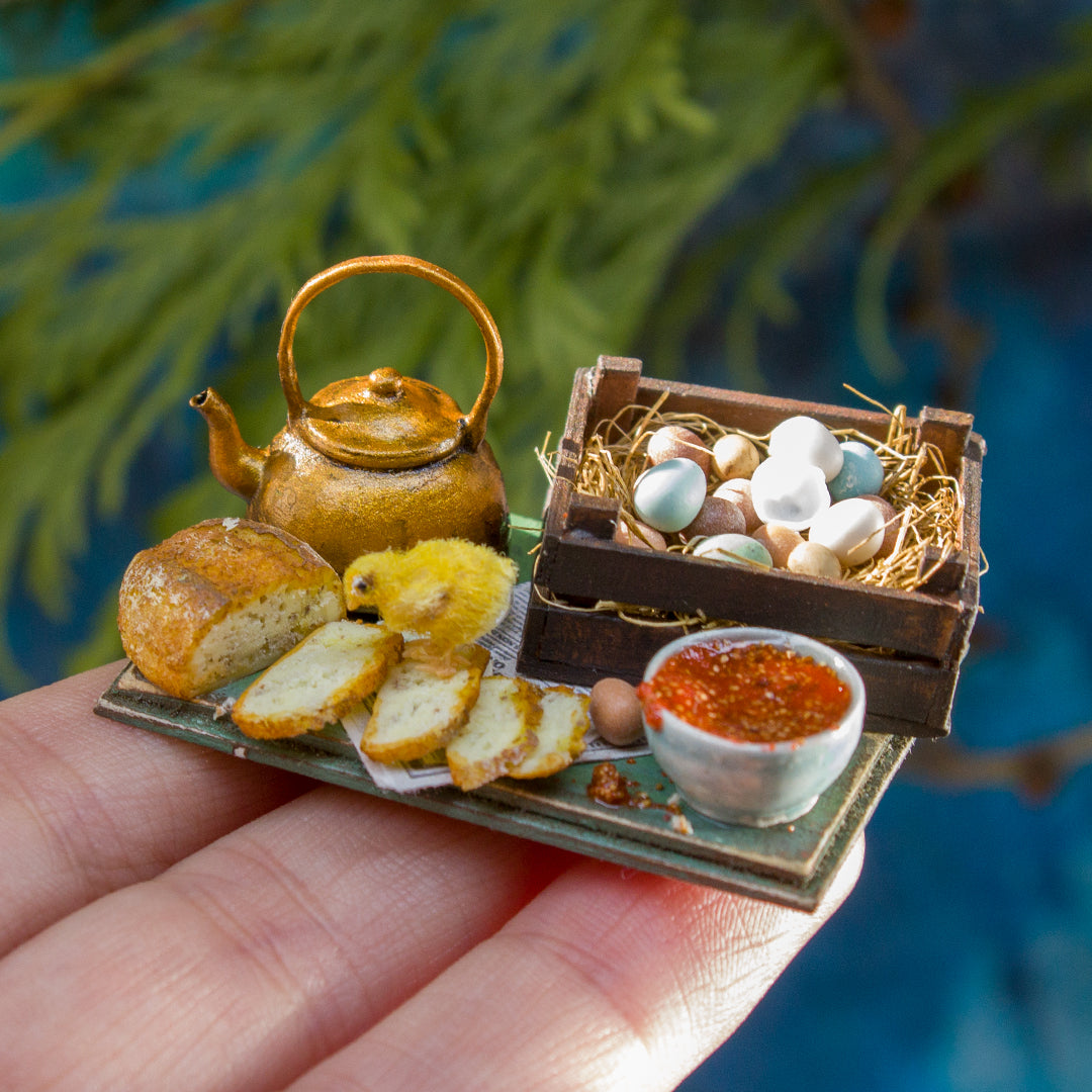 Miniature set with chick for dollhouse in 1:12 scale 2 - Rina Vellichor