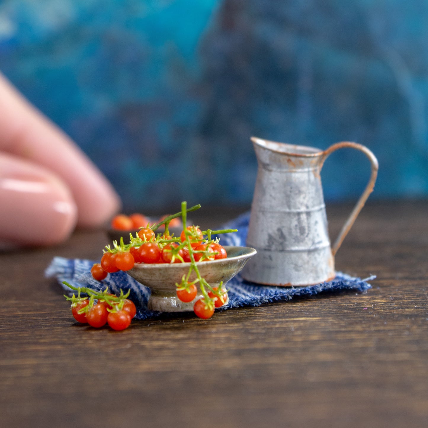 TUTORIAL Miniature polymer clay cherry tomato for 1:12 scale dollhouse | PDF + video