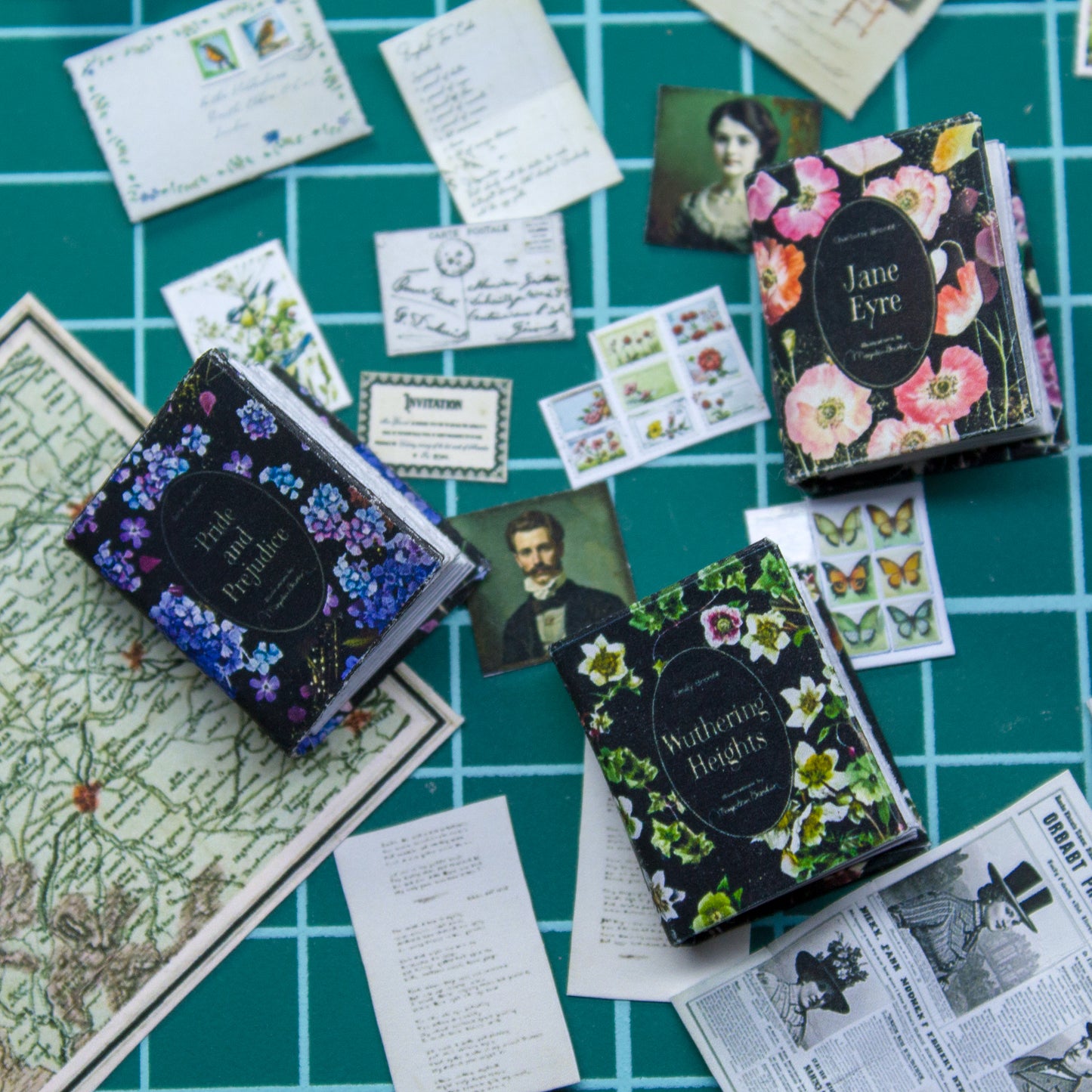 TEMPLATE 3 miniature books for dollhouse decoration part 1 | PDF
