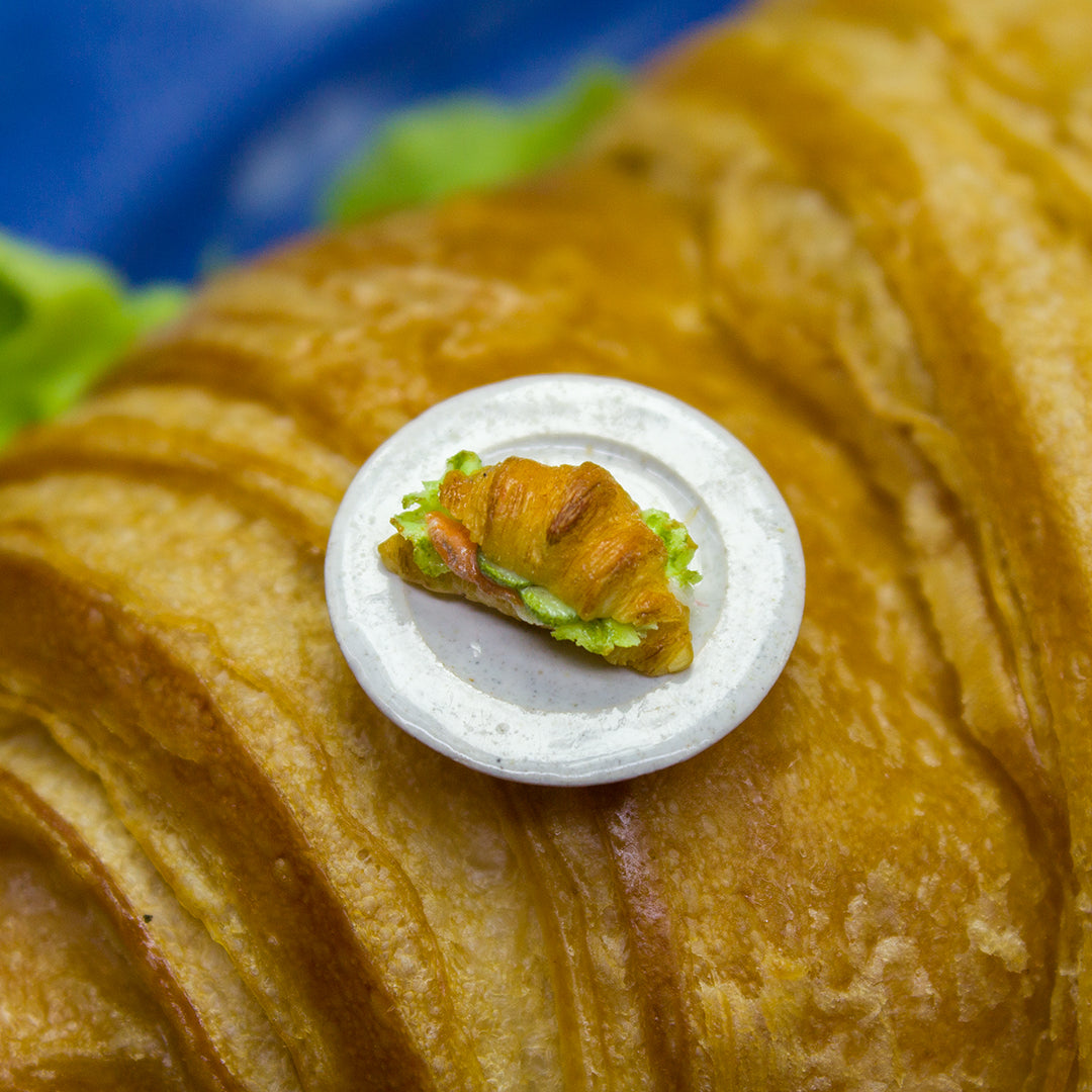 TUTORIAL Miniature croissant with salmon and cucumber from polymer clay | PDF + video