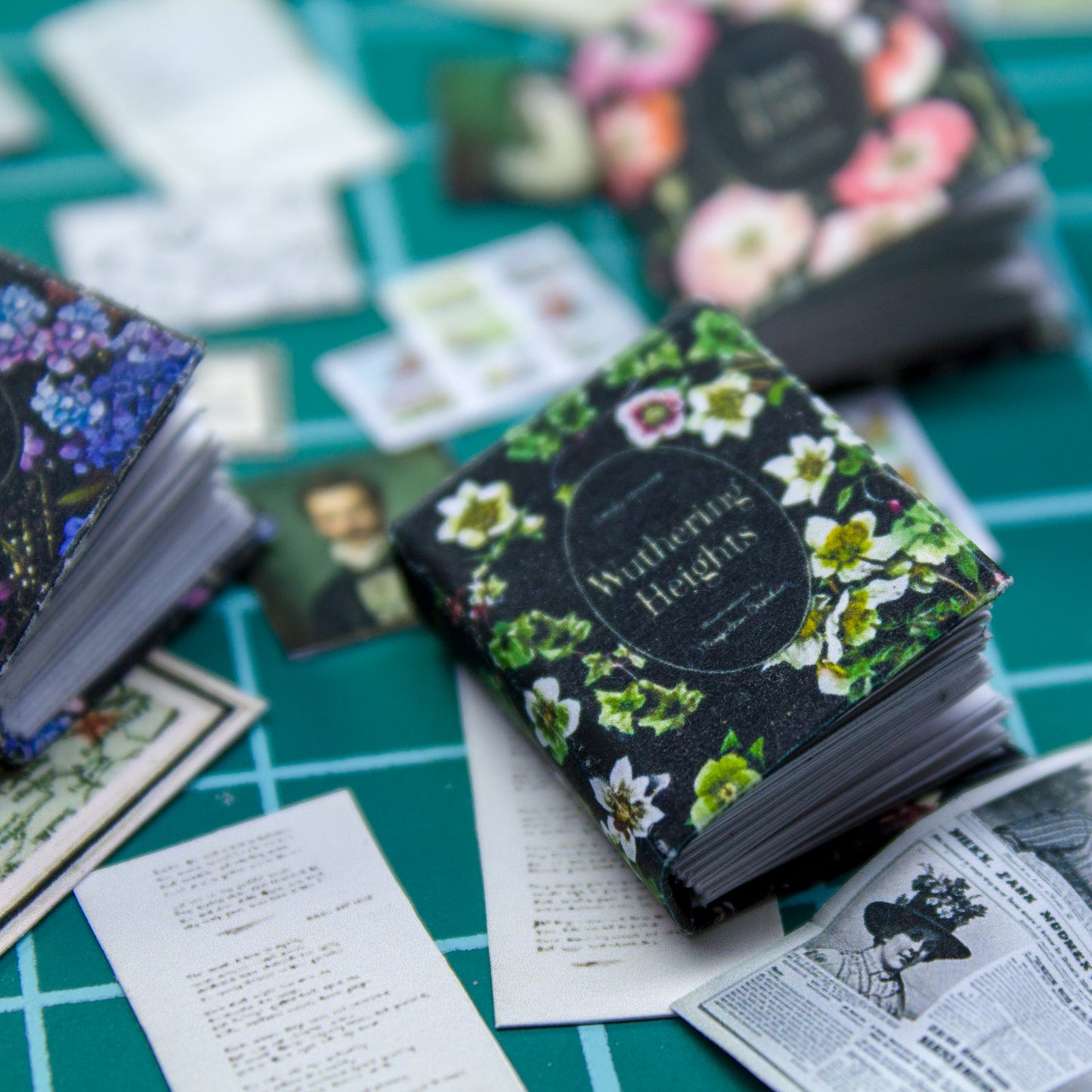 TEMPLATE 3 miniature books for dollhouse decoration part 1 | PDF