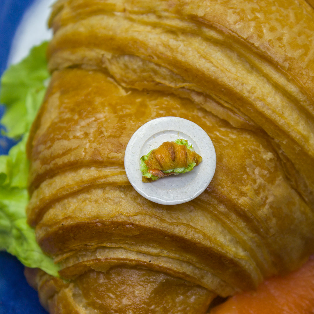TUTORIAL Miniature croissant with salmon and cucumber from polymer clay | PDF + video