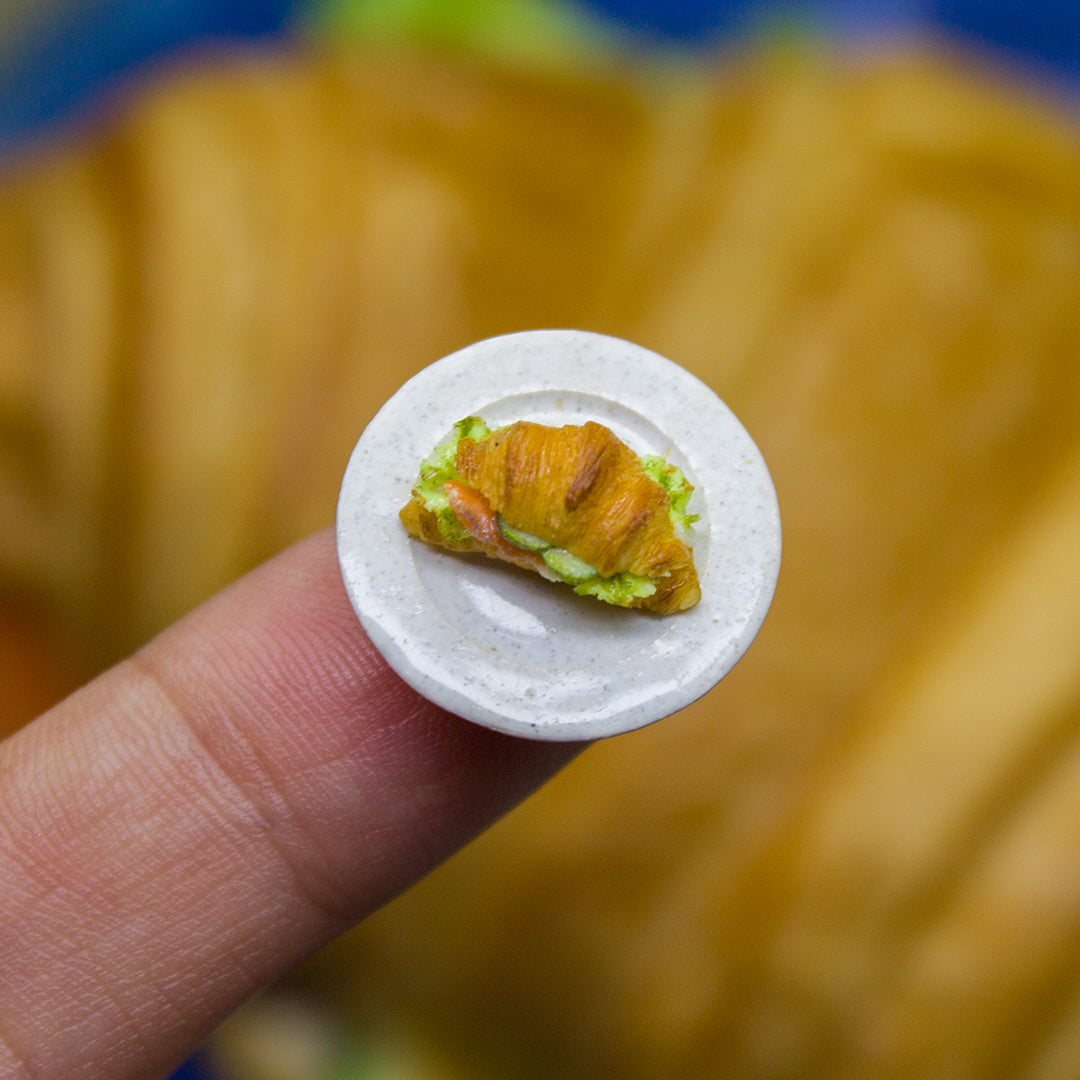 TUTORIAL Miniature croissant with salmon and cucumber from polymer clay | PDF + video