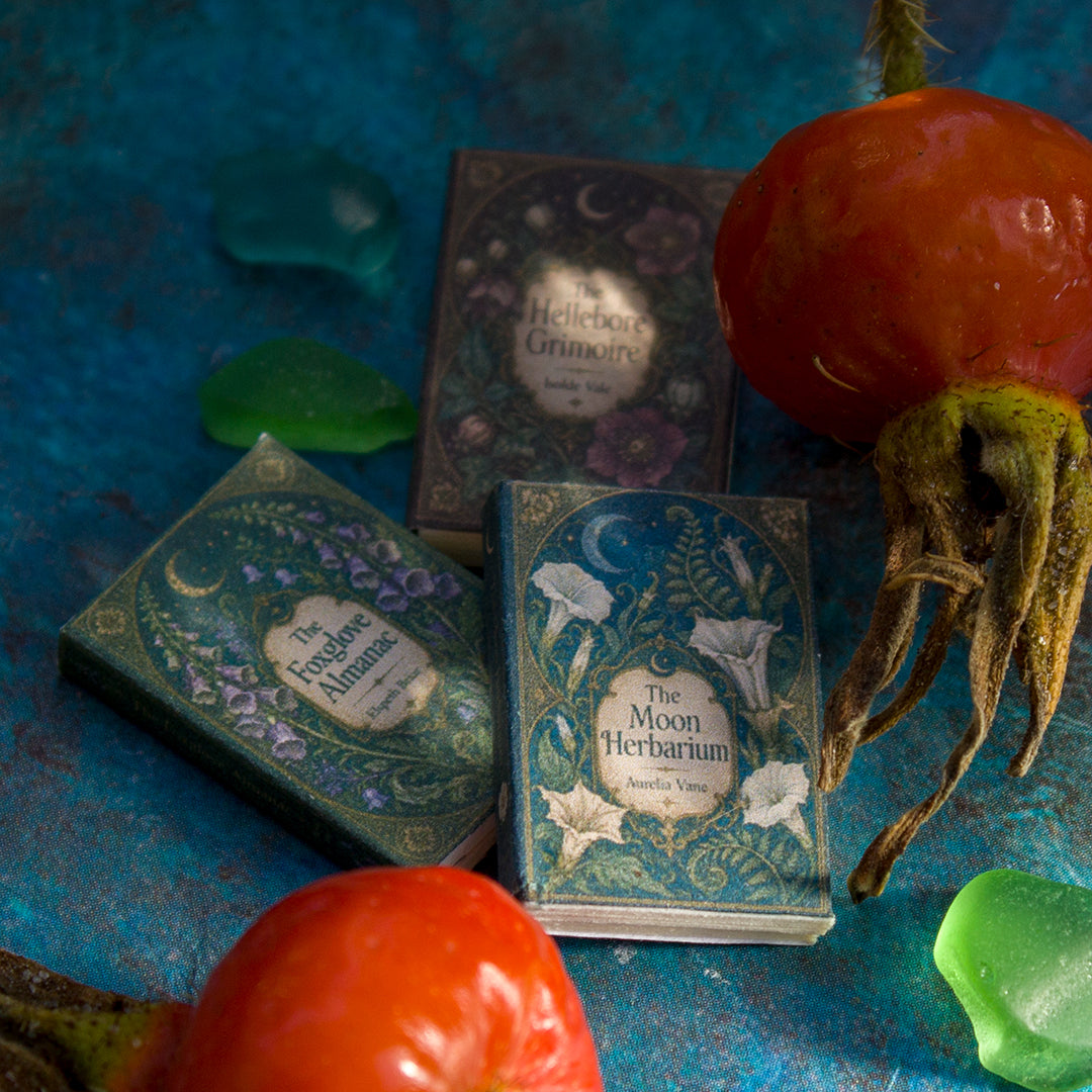 FREE TEMPLATE Miniature magic book covers | PDF