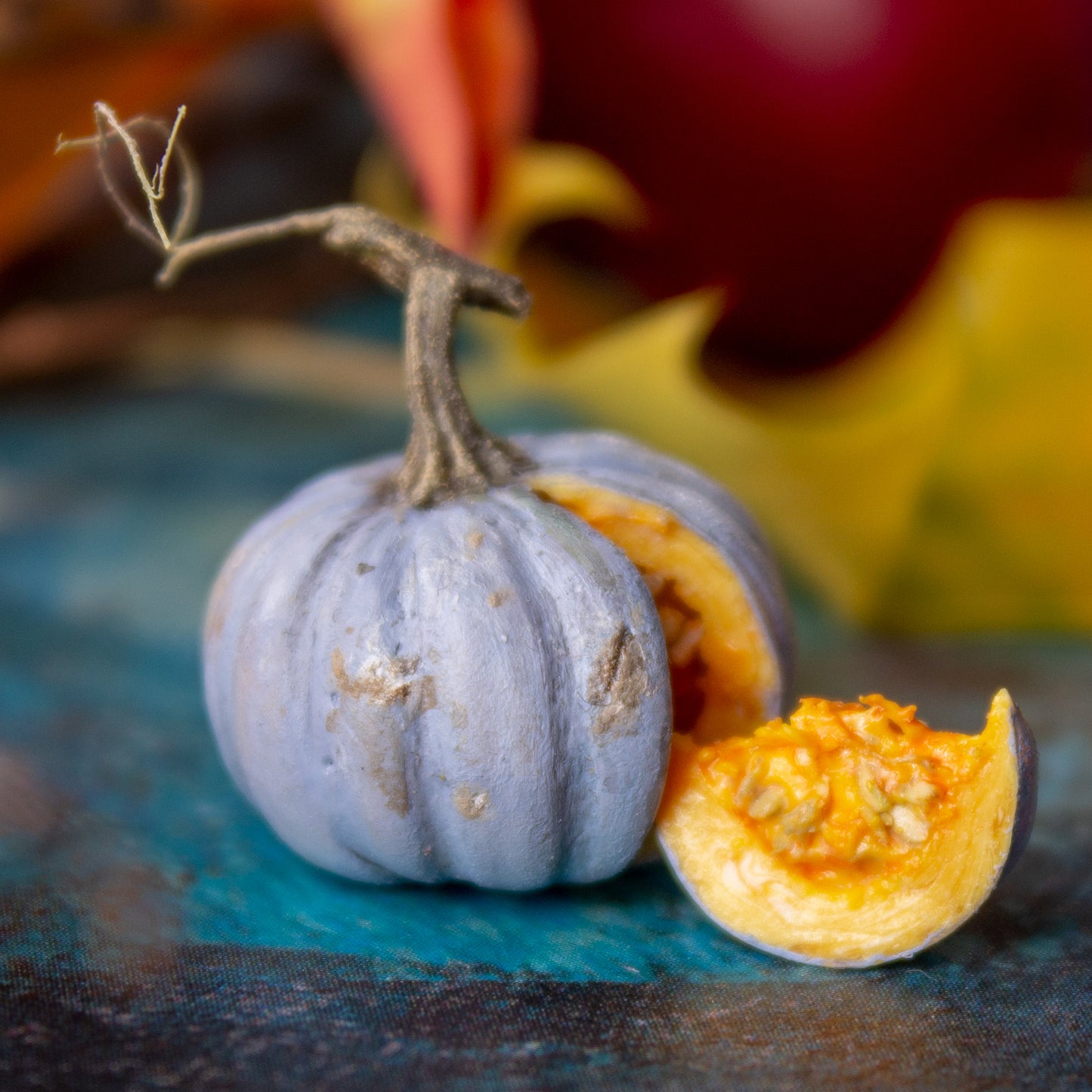 TUTORIAL Miniature polymer clay blue pumpkin for 1:12 scale dollhouse | PDF + video