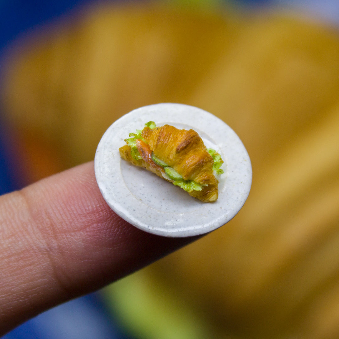 TUTORIAL Miniature croissant with salmon and cucumber from polymer clay | PDF + video