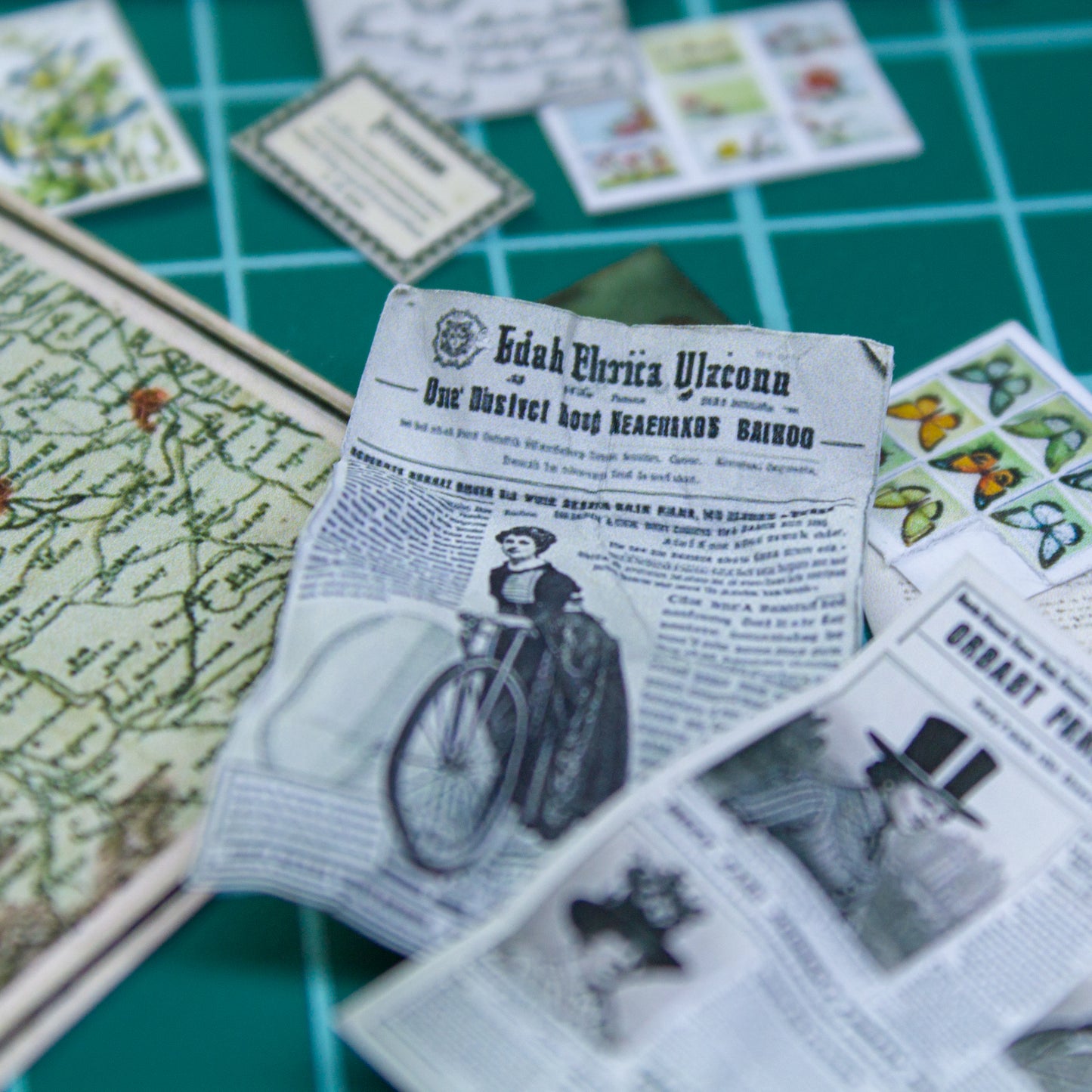 TEMPLATE 3 miniature books for dollhouse decoration part 1 | PDF