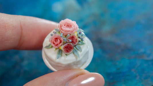 ❤️ Valentine’s Day in Miniature: Dollhouse Ideas, Decor & Gifts (1:12 Scale)