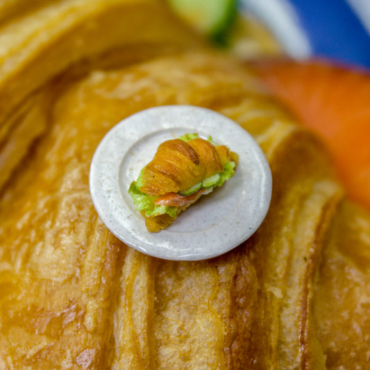 TUTORIAL Miniature croissant with salmon and cucumber from polymer clay | PDF + video