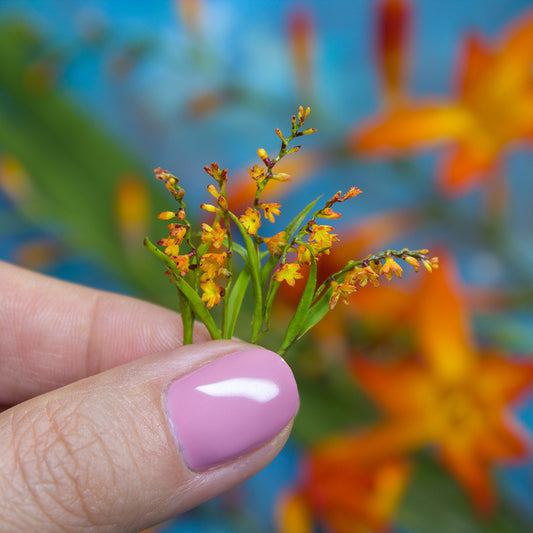 TUTORIAL Miniature crocosmia (montbretia) with air dry clay | PDF + video