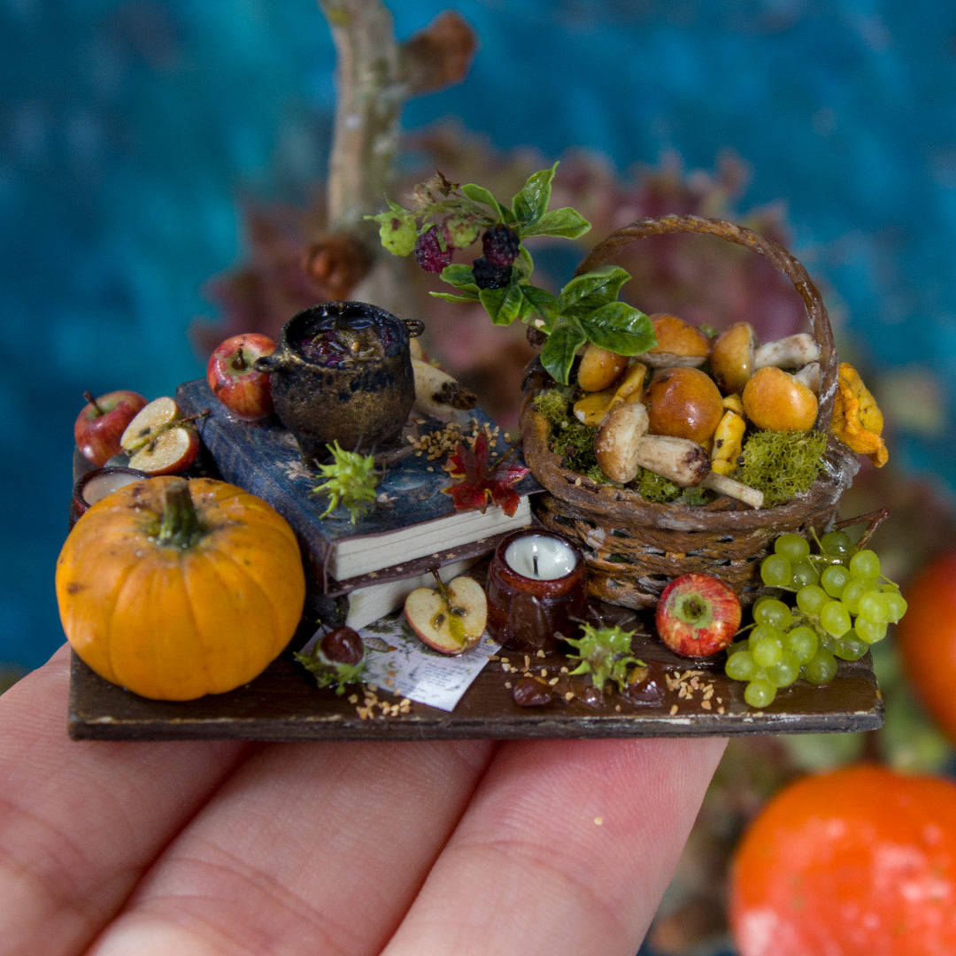 Miniature witch kitchen set for dollhouse in 1:12 scale 1