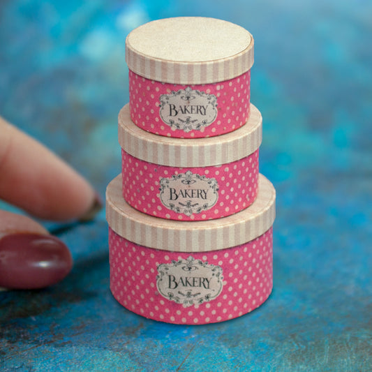 FREE TEMPLATE Miniature hat cake boxes for 1:12 scale dollhouse | PDF - Rina Vellichor