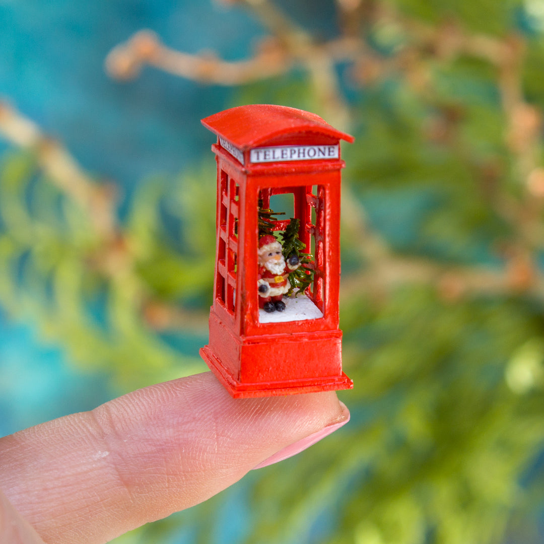 Miniature red box with Santa for dollhouse in 1:12 scale - Rina Vellichor