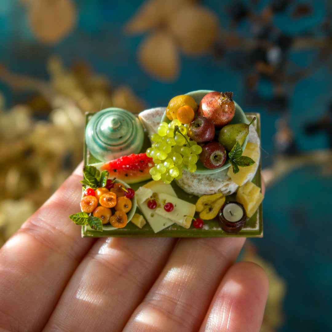 Miniature set with cheese and fruits for dollhouse in 1:12 scale 5 - Rina Vellichor