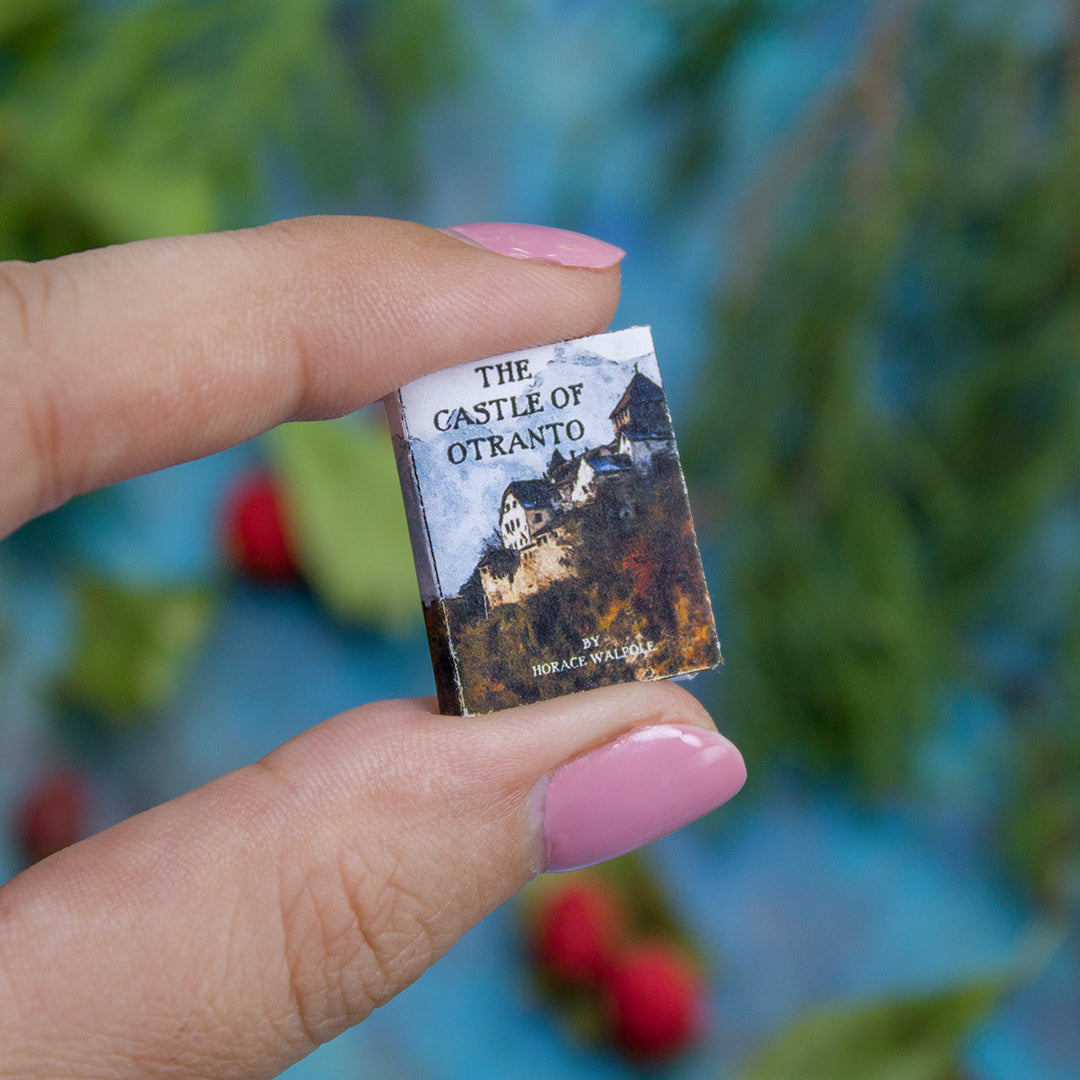 TEMPLATE Set of 4 miniature gothic books | PDF