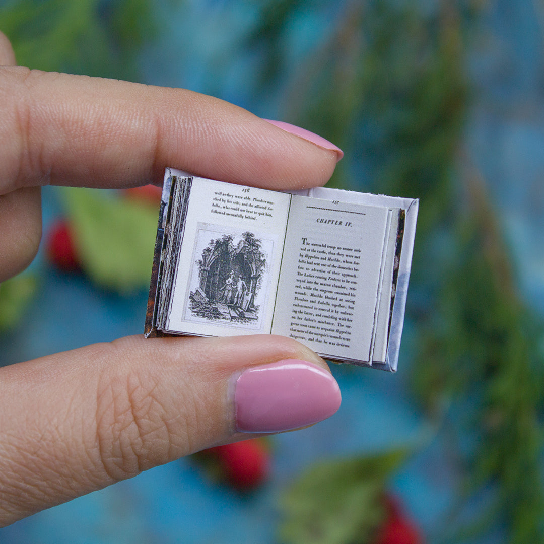 TEMPLATE Set of 4 miniature gothic books | PDF