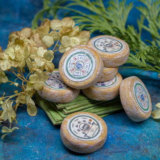 FREE TEMPLATE Miniature Toma cheese labels | PDF