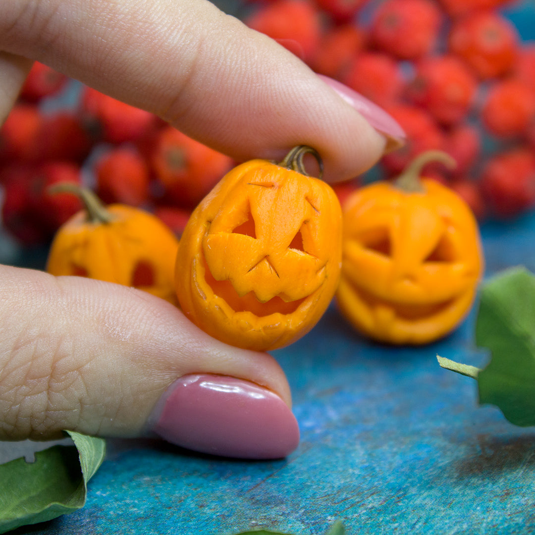 TUTORIAL Miniature Halloween pumpkins with polymer clay | PDF + video