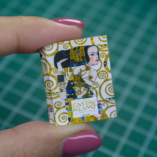 TEMPLATE Miniature book with Klimt paintings | PDF