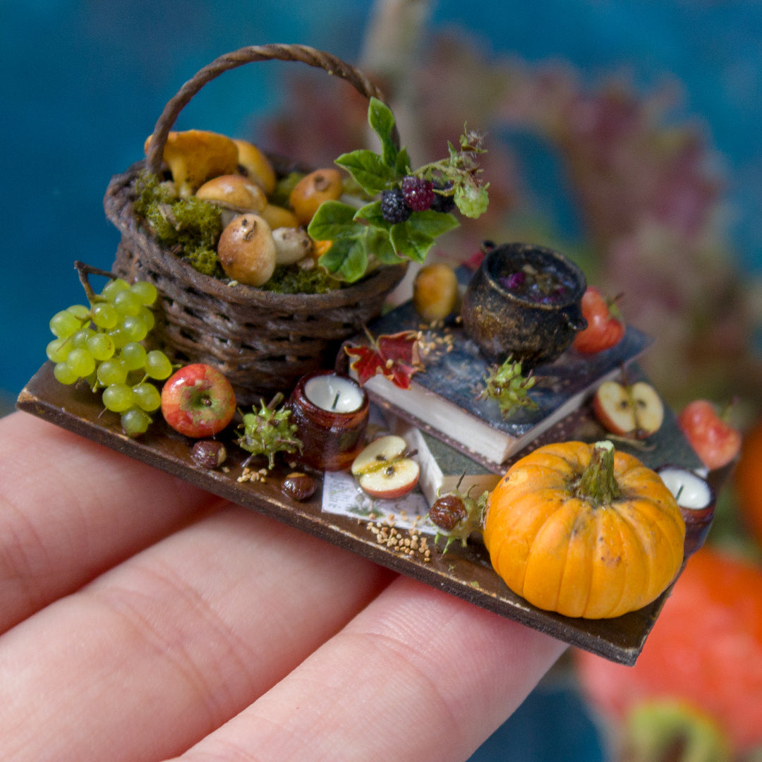 Miniature witch kitchen set for dollhouse in 1:12 scale 2