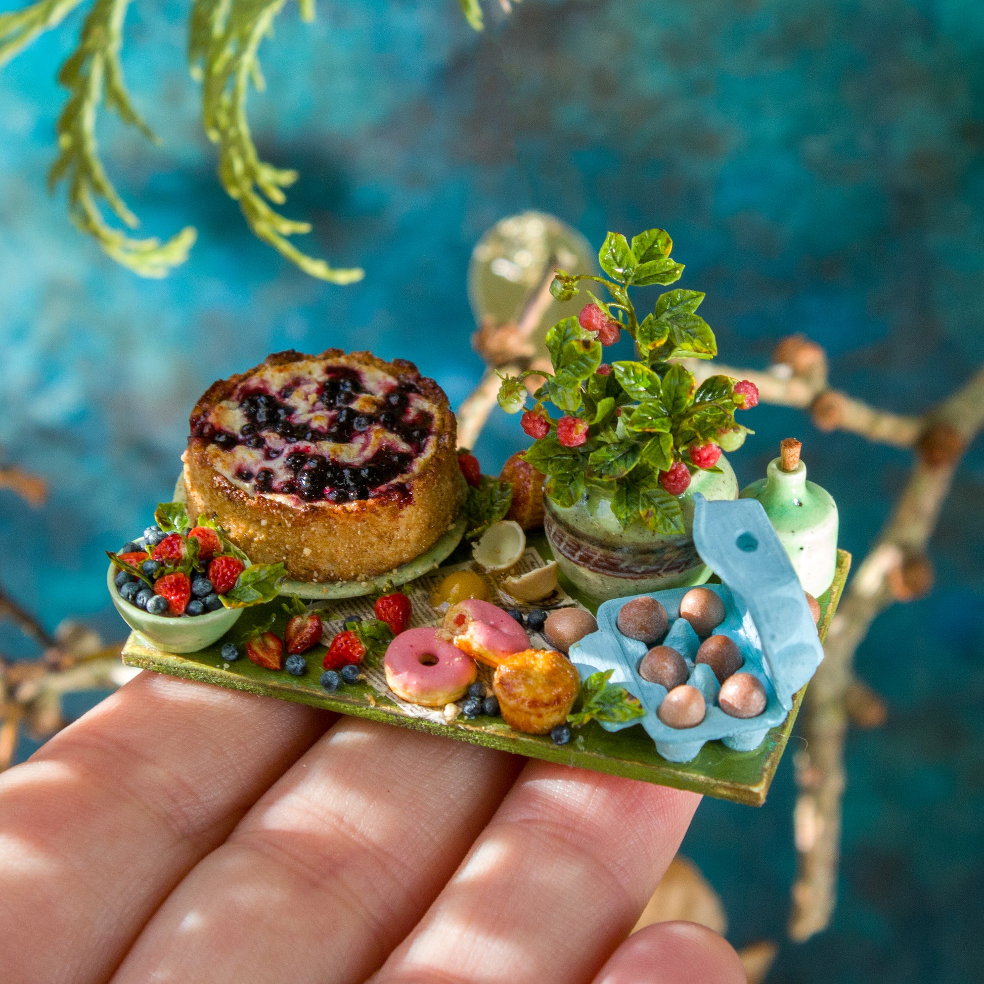 Miniature berry cake and garden dessert set for dollhouse in 1:12 scale - Rina Vellichor
