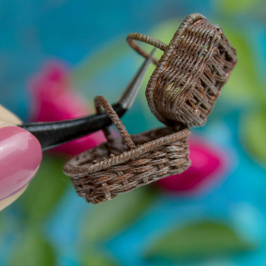 TUTORIAL Miniature wicker basket with a rectangular bottom | PDF + video