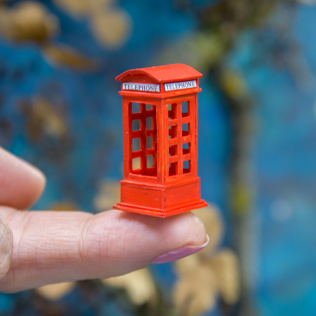 TEMPLATE Miniature red English phone booth in 1:12 scale | PDF - Rina Vellichor