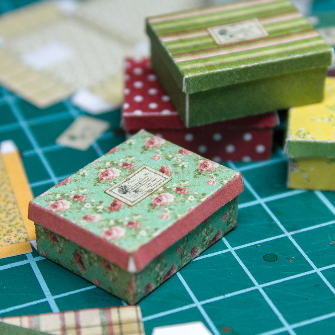 TEMPLATE Miniature retro boxes for 1:12 scale dollhouse | PDF
