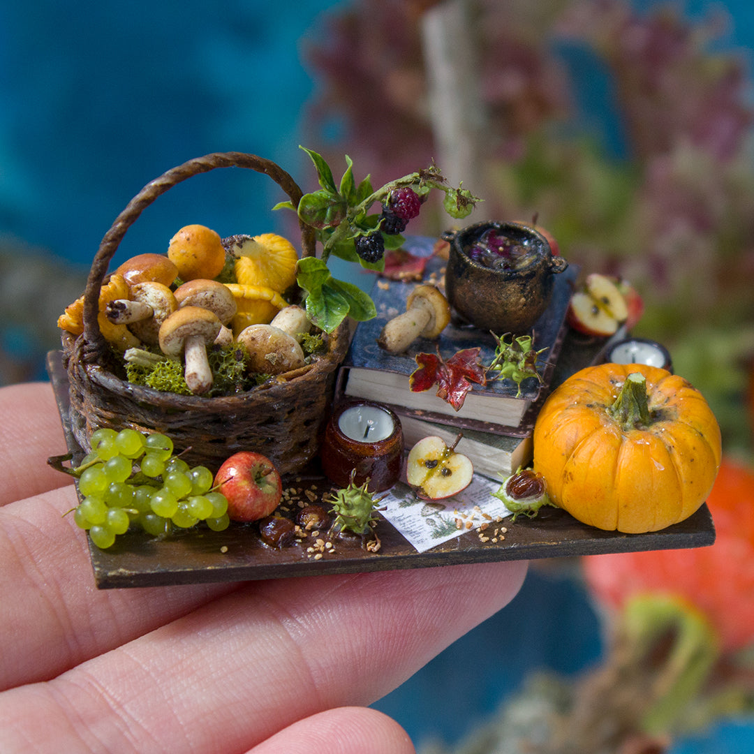 Miniature witch kitchen set for dollhouse in 1:12 scale 3