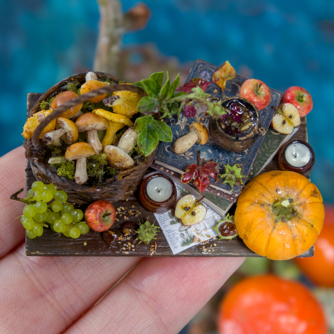 Miniature witch kitchen set for dollhouse in 1:12 scale 3