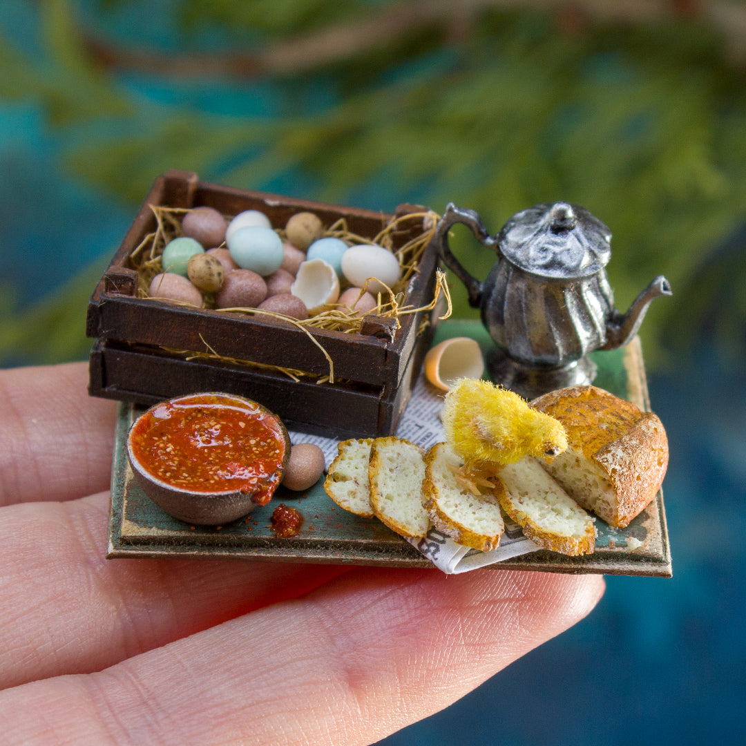 Miniature set with chick for dollhouse in 1:12 scale 3 - Rina Vellichor