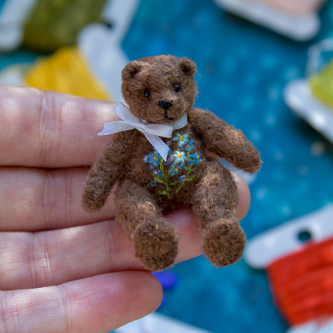 TUTORIAL Miniature Crochet Teddy Bear Pattern 1:12 Scale, Amigurumi  | PDF + video