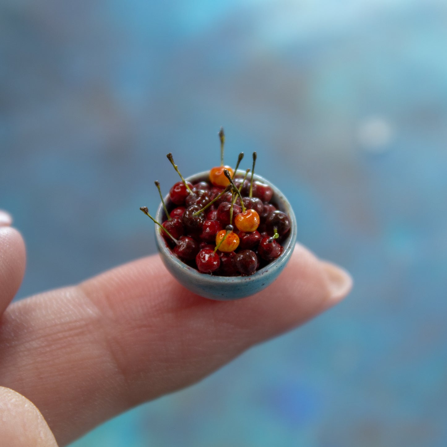 TUTORIAL Miniature polymer clay cherry for 1:12 scale dollhouse | PDF + video