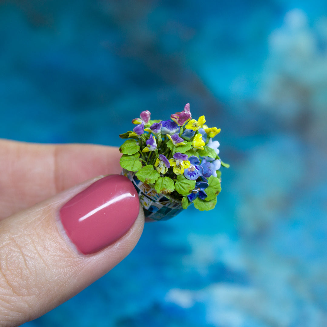 TUTORIAL Miniature pansies with air dry clay for 1:12 scale dollhouse | PDF + video
