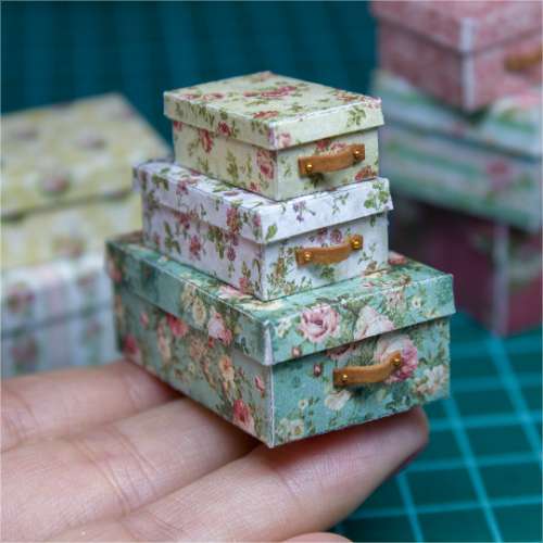 TEMPLATE Miniature vintage boxes for 1:12 scale dollhouse