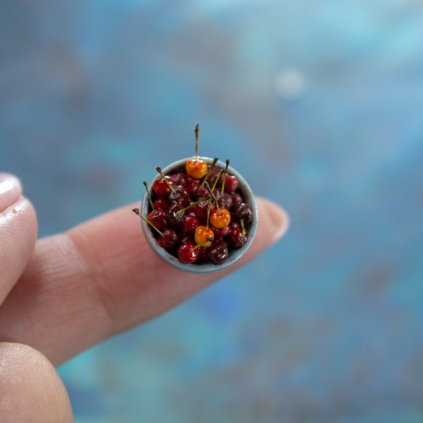 TUTORIAL Miniature polymer clay cherry for 1:12 scale dollhouse | PDF + video