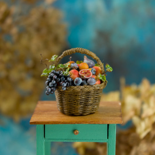 Miniature basket with fruits 1:12 scale dollhouse decor - Rina Vellichor