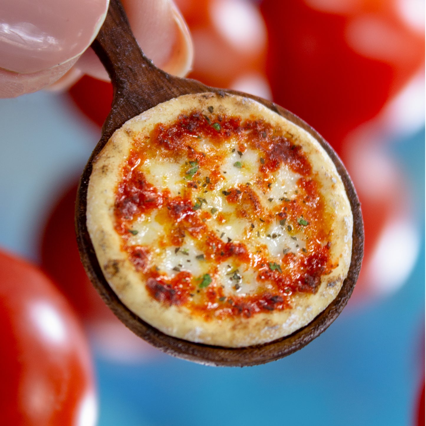 TUTORIAL Miniature polymer clay pizza for 1:12 scale dollhouse | PDF + video