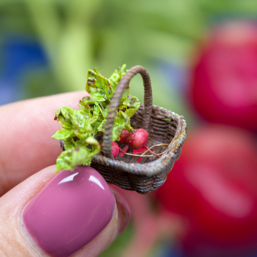 TUTORIAL Miniature radish with polymer clay for 1:12 scale dollhouse | PDF + video