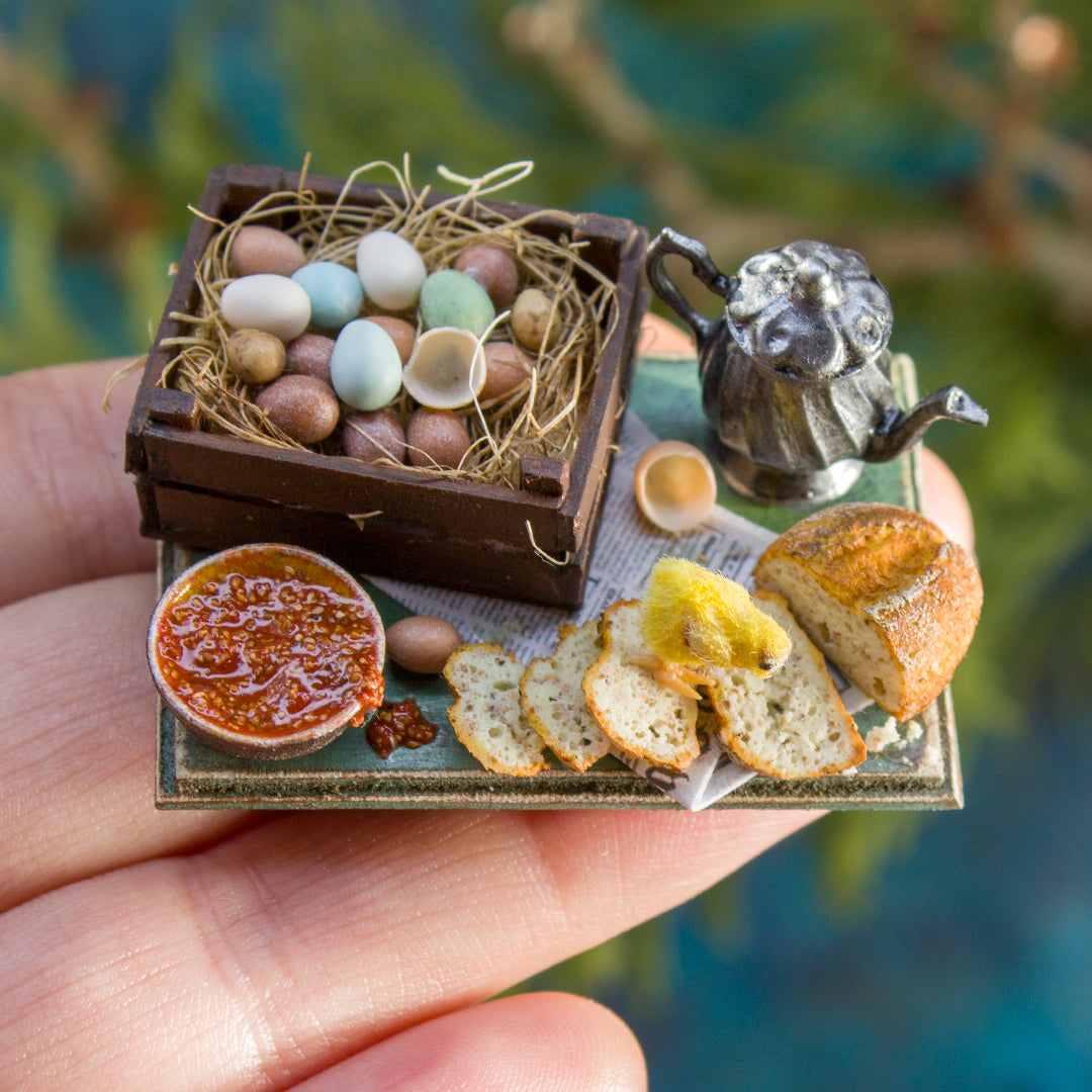 Miniature set with chick for dollhouse in 1:12 scale 6 - Rina Vellichor